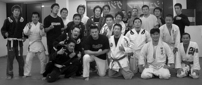 Todd Fox at the Shooto Gym in Osaka Japan